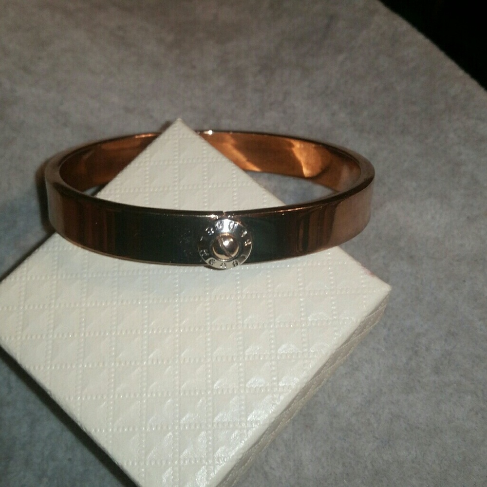 Henri Bendel Gold Hinged Bangle Bracelet
